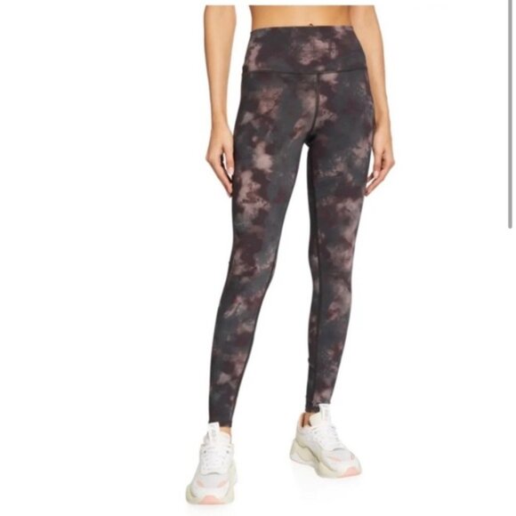 ALO Yoga Black and Purple Leggings - Picture 1 of 15